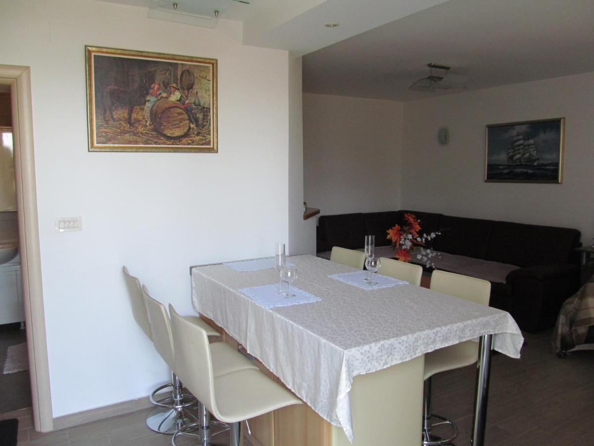 וולוסקו Apartment Kutlesa מראה חיצוני תמונה